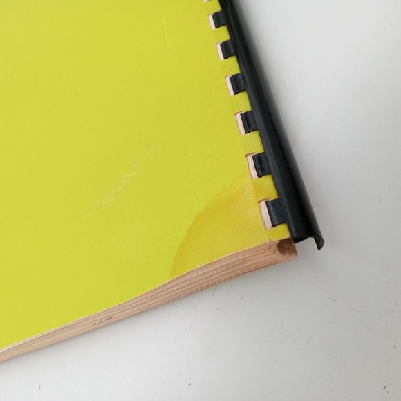 Whats Cookin In Grandma Emmas Kitchen Cookbook Recipe Book Vintage Kitchen - Picture 9 of 10